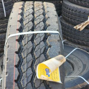 لاستیک سایز 12/24 برند اکسلوس گل عقب مخصوص کامیون و تریلی با طراحی مقاوم و دیواره تقویت‌شده